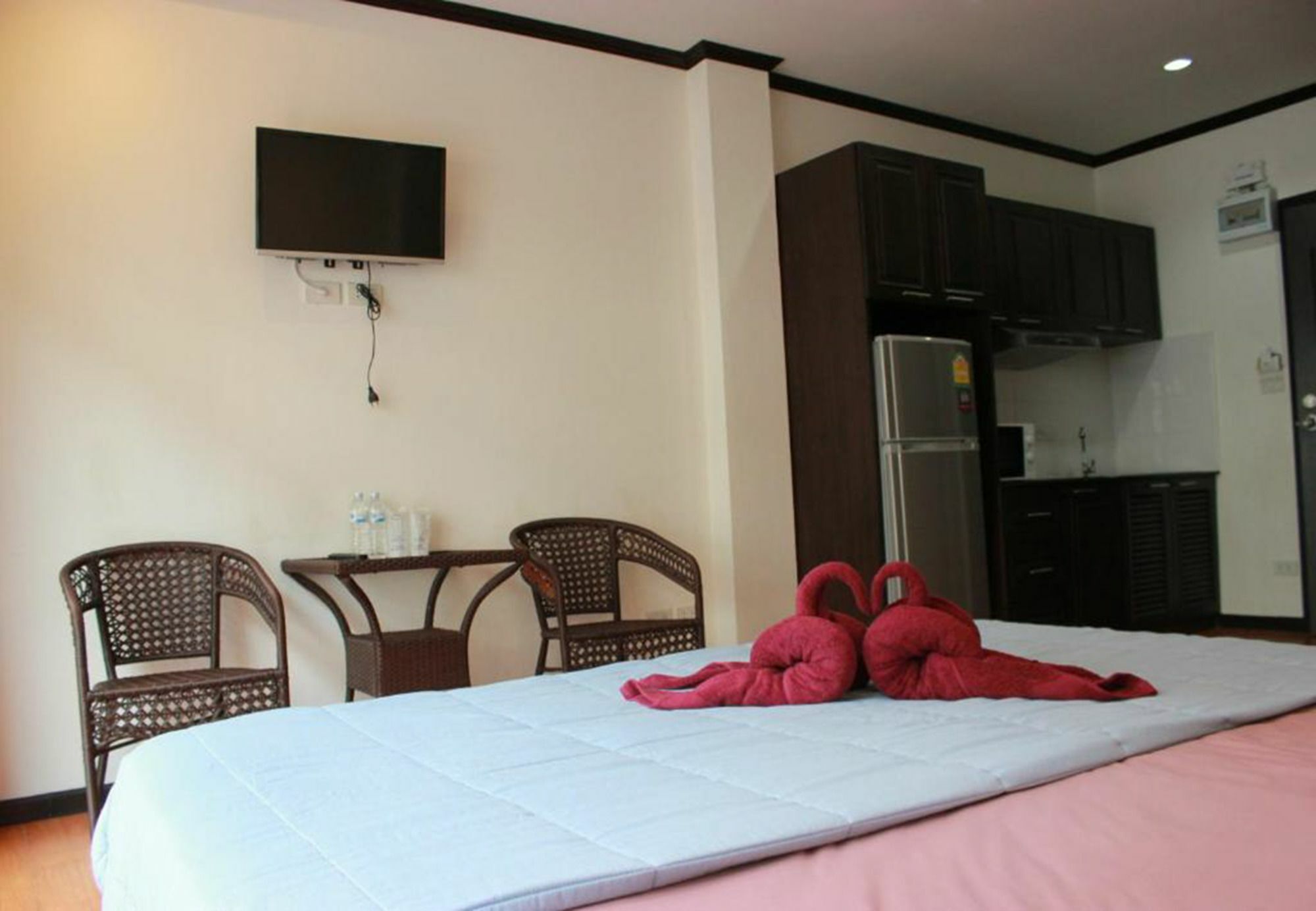 Ban Nong Tabaek K&J Apartment מראה חיצוני תמונה