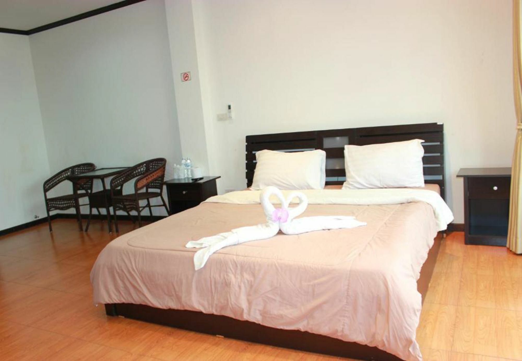 Ban Nong Tabaek K&J Apartment מראה חיצוני תמונה