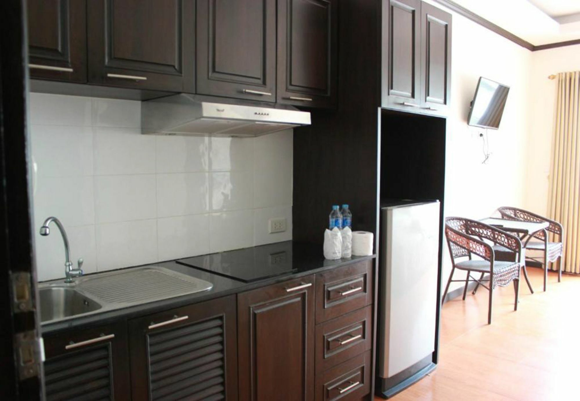 Ban Nong Tabaek K&J Apartment מראה חיצוני תמונה